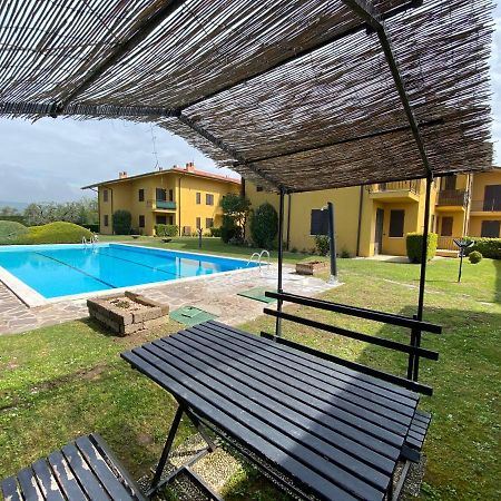 Tiny Costabella Apartment Бардолино Екстериор снимка