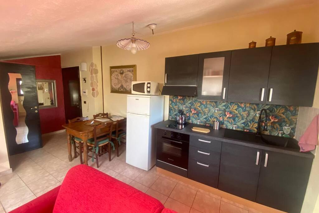 Tiny Costabella Apartment Бардолино Екстериор снимка