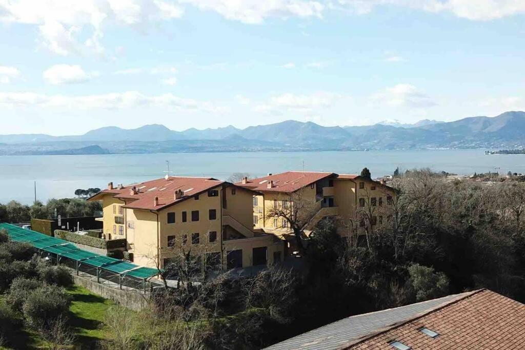 Tiny Costabella Apartment Бардолино Екстериор снимка