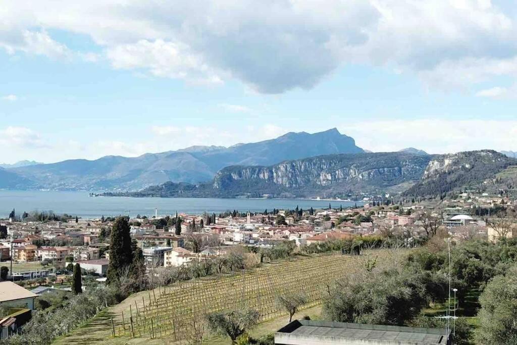 Tiny Costabella Apartment Бардолино Екстериор снимка